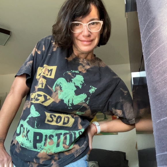 Tie-Dye Rock T-Shirt! - Picture 3 of 12